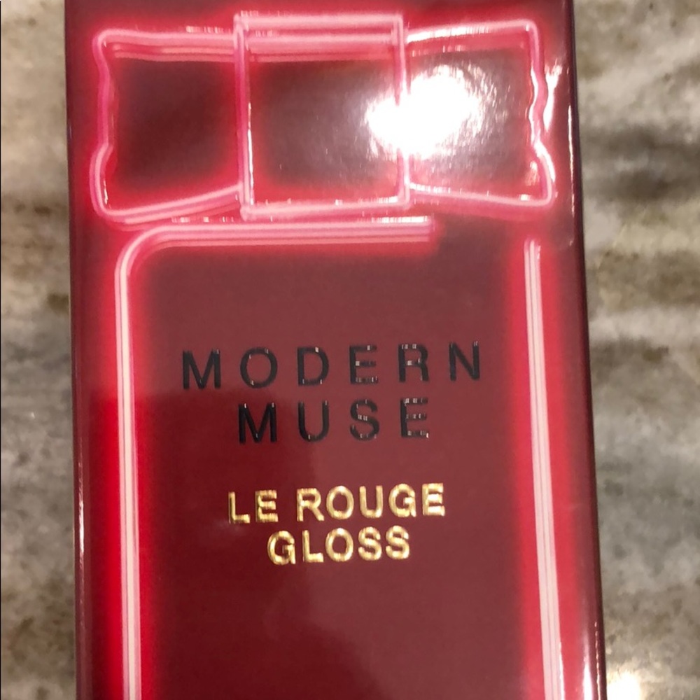 Modern Muse Le Rouge Gloss 1.7oz